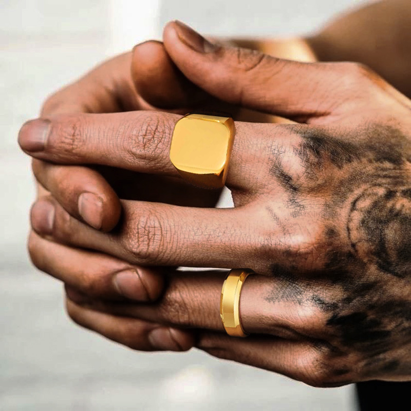 Signet Ring Men - Vnox cincin warna emas untuk pria