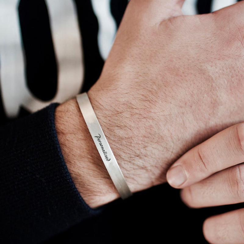 Gelang Manset Ukiran Gratis 4M - Men Accessories Name ulasan dan harga